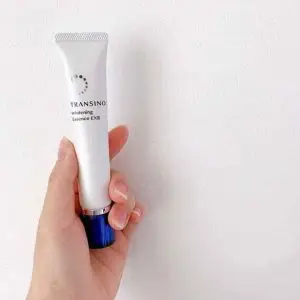 Kem trị nám Transino Whitening Essence 30gr, 50gr 8