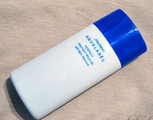 Kem chống nắng dưỡng ngày Shiseido Aqualabel xanh, đỏ, trắng 2