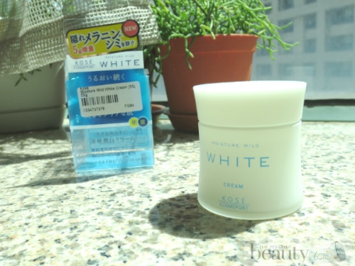 Kem dưỡng trắng da Kose White Cung cấp độ ẩm rất tốt cho da