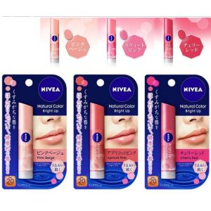 Son dưỡng môi Nivea màu hồng