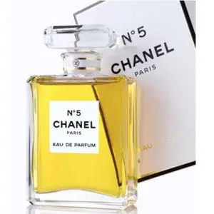 11 secrets you still dont know about Chanel No 5 even though its been  100 years
