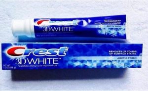 Kem đánh răng Crest 3D White Arctic Fresh 198g