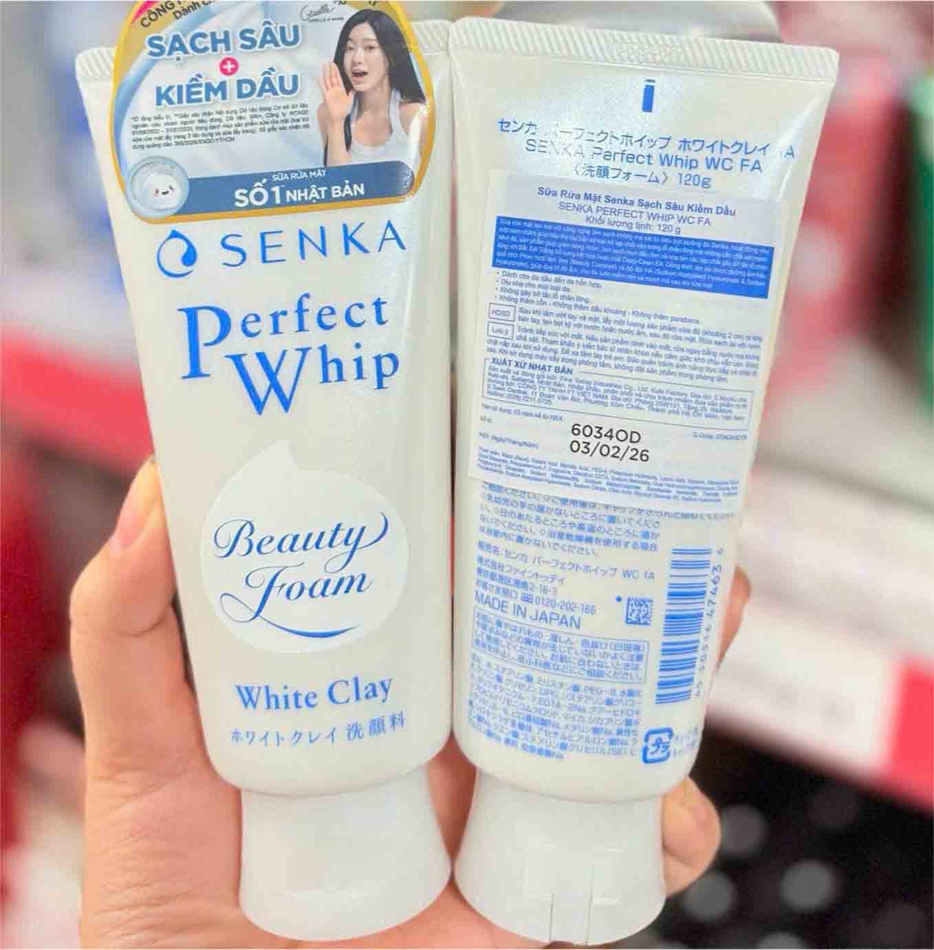 Sữa rửa mặt Senka Perfect Whip trắng