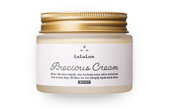 kem dưỡng ẩm Lululun Precious Cream. Tăng thêm 1 lớp màn bảo vệ vững chắc nữa cho làn da mỏng manh và cần dưỡng chất của bạn.