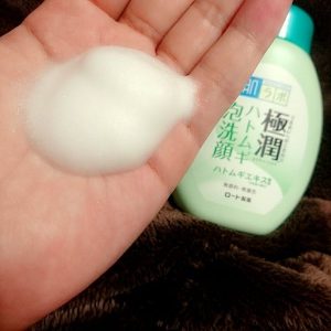 Sữa rửa mặt Hadalabo trắng và xanh nội địa Nhật 3