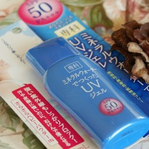 Kem-chống-nắng-Shiseido-Senka-Mineral-Water-Gel