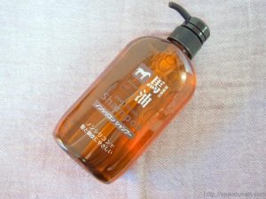 Dầu gội mỡ ngựa Horse Oil Natural Hair Shampoo Nhật Bản 4