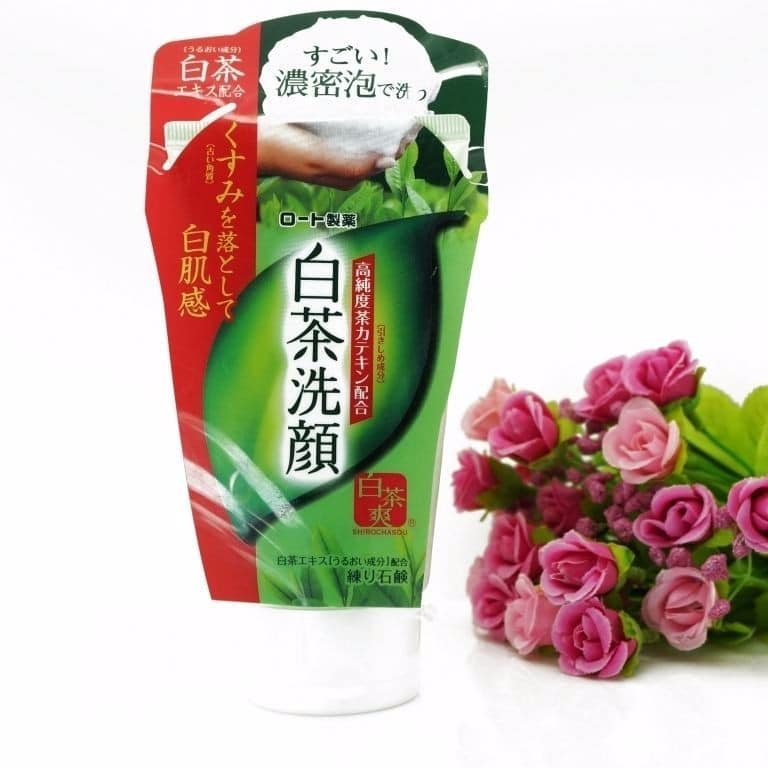 Sữa rửa mặt Trà Xanh Rohto Shirochasou Green Tea