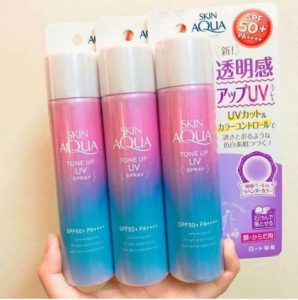 Xịt chống nắng Skin Aqua Tone up UV spray