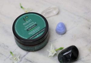 Mặt nạ đất sét thải độc da Sukin Super Greens Detoxifying Clay Masque