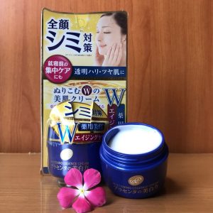 Kem dưỡng trắng da Meishoku Whitening Essence Placenta Cream của Nhật Bản