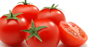 Cách làm son môi từ cà chua