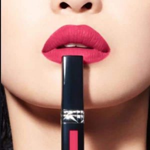 Son kem Dior Liquid 362 Impulsive Matte hồng tươi