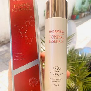 Tinh chất huyết thanh tơ tằm Hydrating Toning Essence có tốt không?