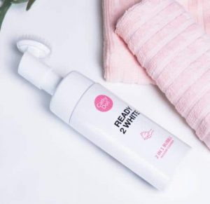 Sữa rửa mặt Cathy Doll Ready 2 White 2 in 1 Bubble Mousse Cleanser 120ml