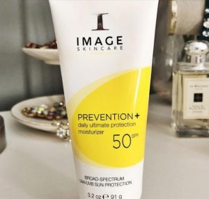 REVIEW 3 Dòng Kem Chống Nắng Image Skincare 14