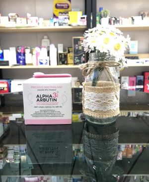 Kem kích trắng Alpha Arbutin 3 Plus của Precious Skin Thailand có chứa hoạt chất Glutathione và Alpha Arbutin