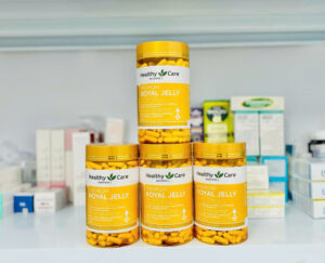 Sữa ong chúa Healthy Care Premium Royal Jelly Úc