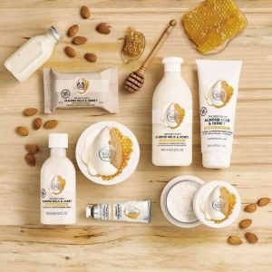 REVIEW Bộ Dưỡng Thể The Body Shop Almond Milk & Honey 11