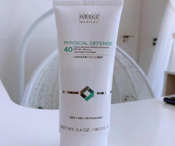 Kem Chống Nắng Vật Lý SuzanObagiMD Physical Defense Broad Spectrum SPF 40 2