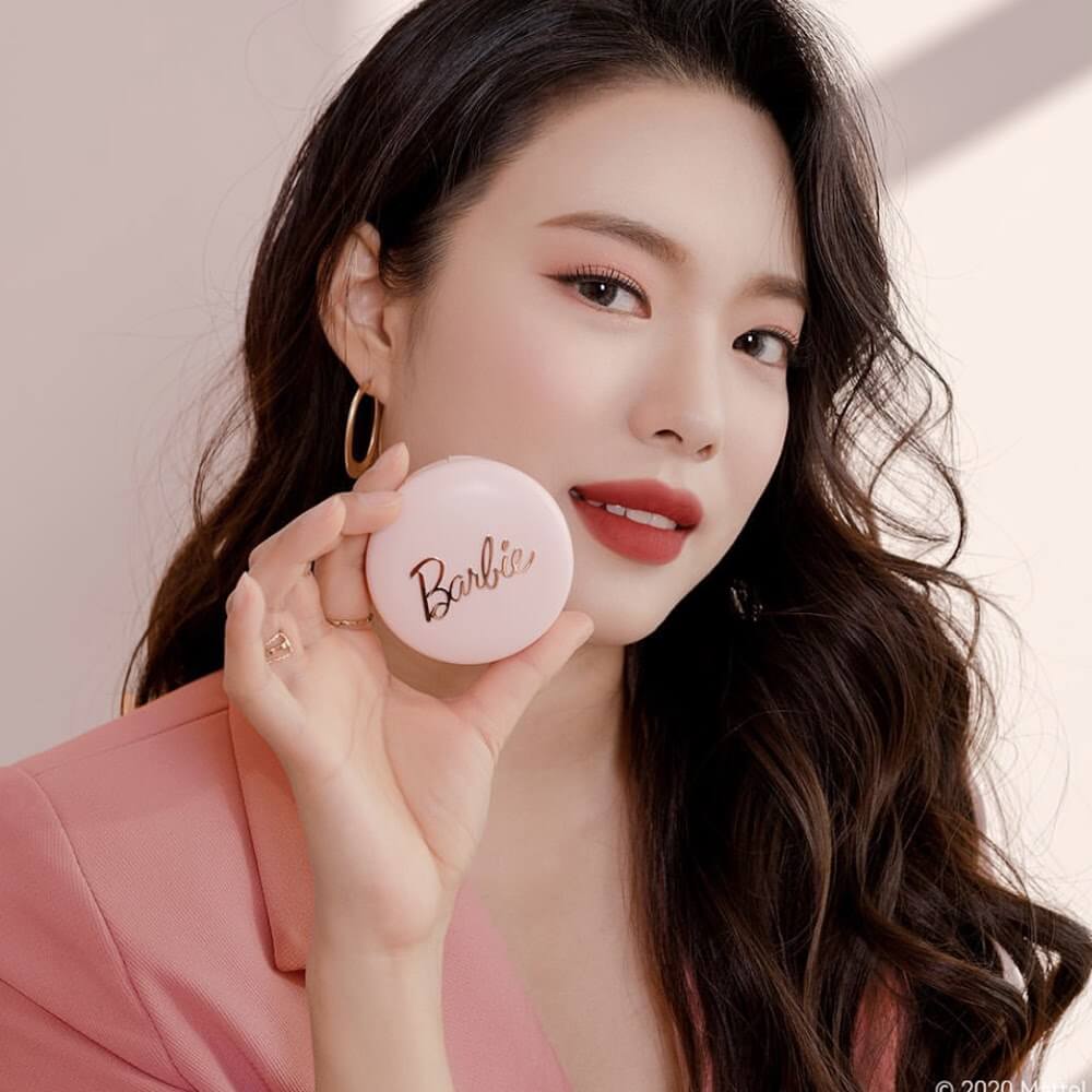 Phấn Phủ Dạng Nén Eglips x Barbie Blur Powder Pact Hàn Quốc -  XACHTAYNHAT.NET