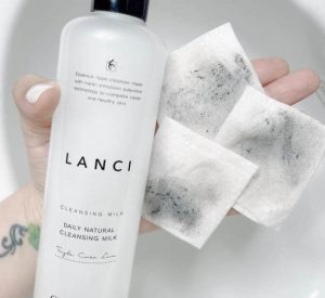 Công dụng của Lanci Cleansing Milk