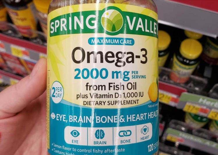 Spring Valley Omega-3 2000 mg với sự bổ sung thêm của Vitamin D3 1000 IU.