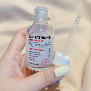 Serum Glutathione + Niacinamide 700 V-Ampoule 1