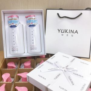 Công dụng của sữa tắm trắng Nhật Yukina