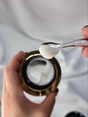 Công dụng của kem RunSkin Whitening Mela 