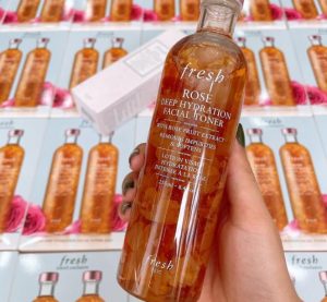 Toner Fresh 250ml Rose Deep Hydration Facial có tốt không?