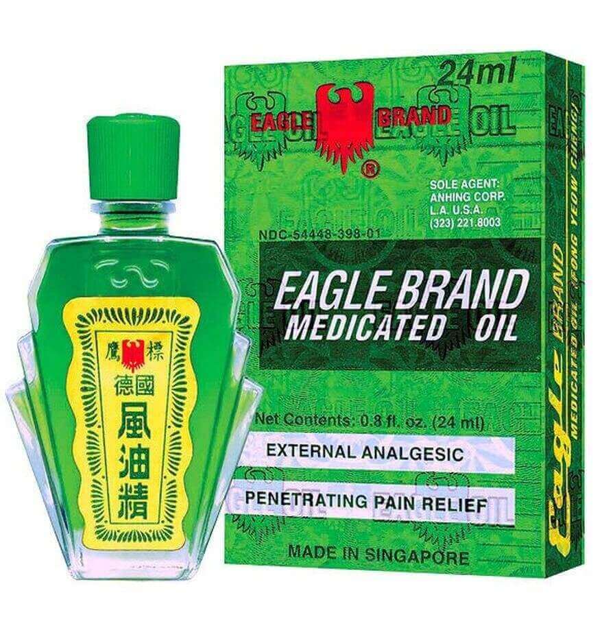 Dầu gió xanh Singapore Eagle Brand 24ml: được chiết xuất từ tinh dầu bạc hà 