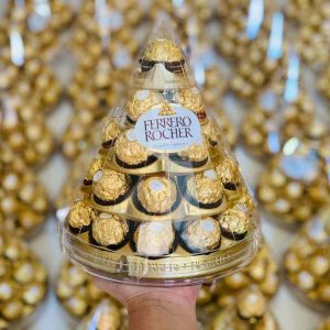 Chocolate Ferrero Rocher hình tháp