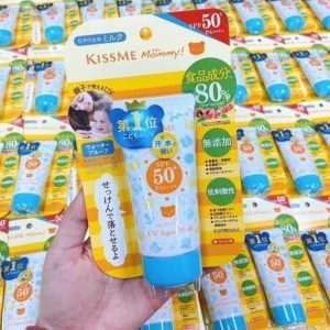 Kem chống nắng Kiss Me Mommy UV Aqua Milk Waterproof Sunscreen SPF 50+