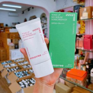 Kem chống nắng Innisfree Tone Up No Sebum 60ml
