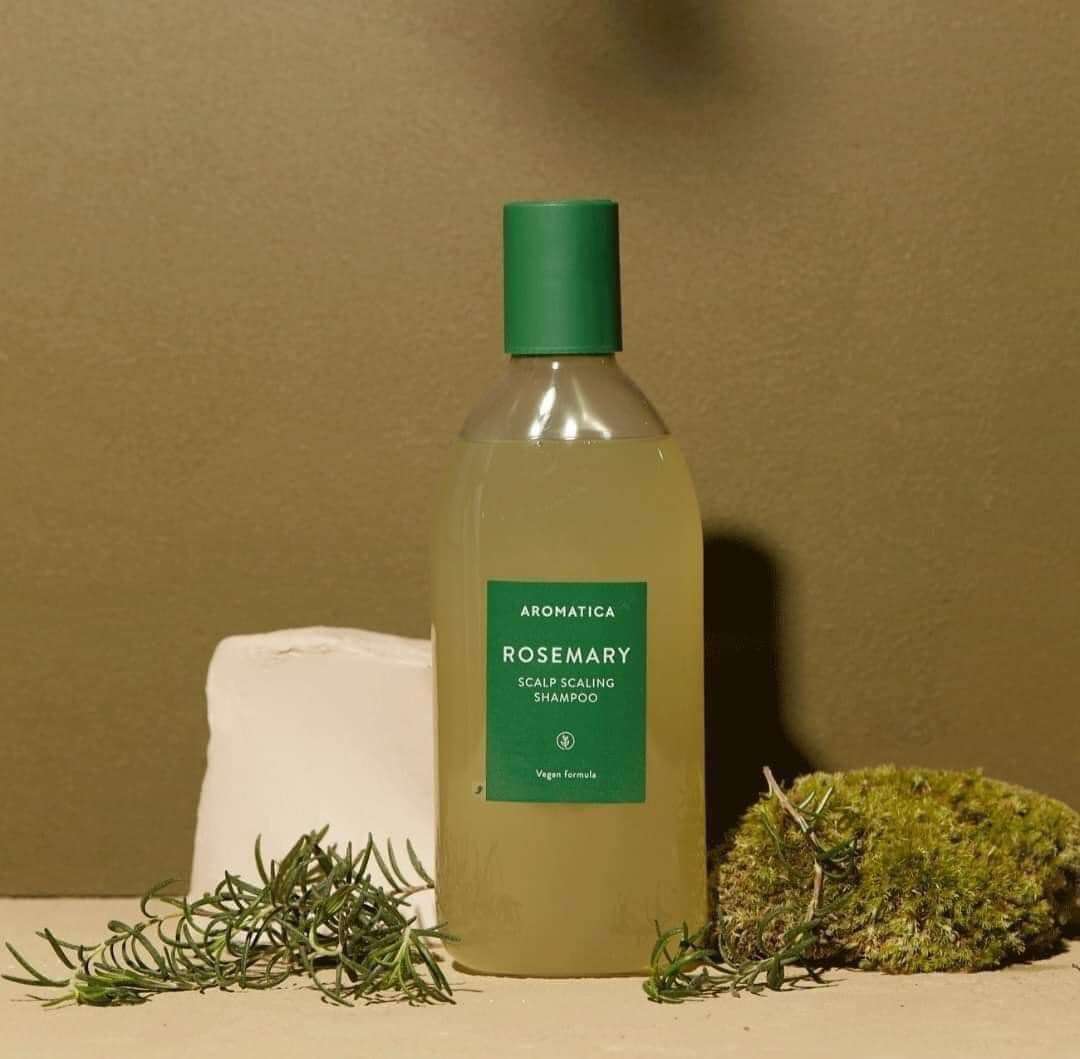 Dầu gội thuần chay Aromatica Rosemary Scalp Scaling