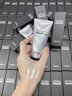 Kem Chống Nắng Moose+ Daily UV Defense Sun Cream Hàn Quốc 50ml