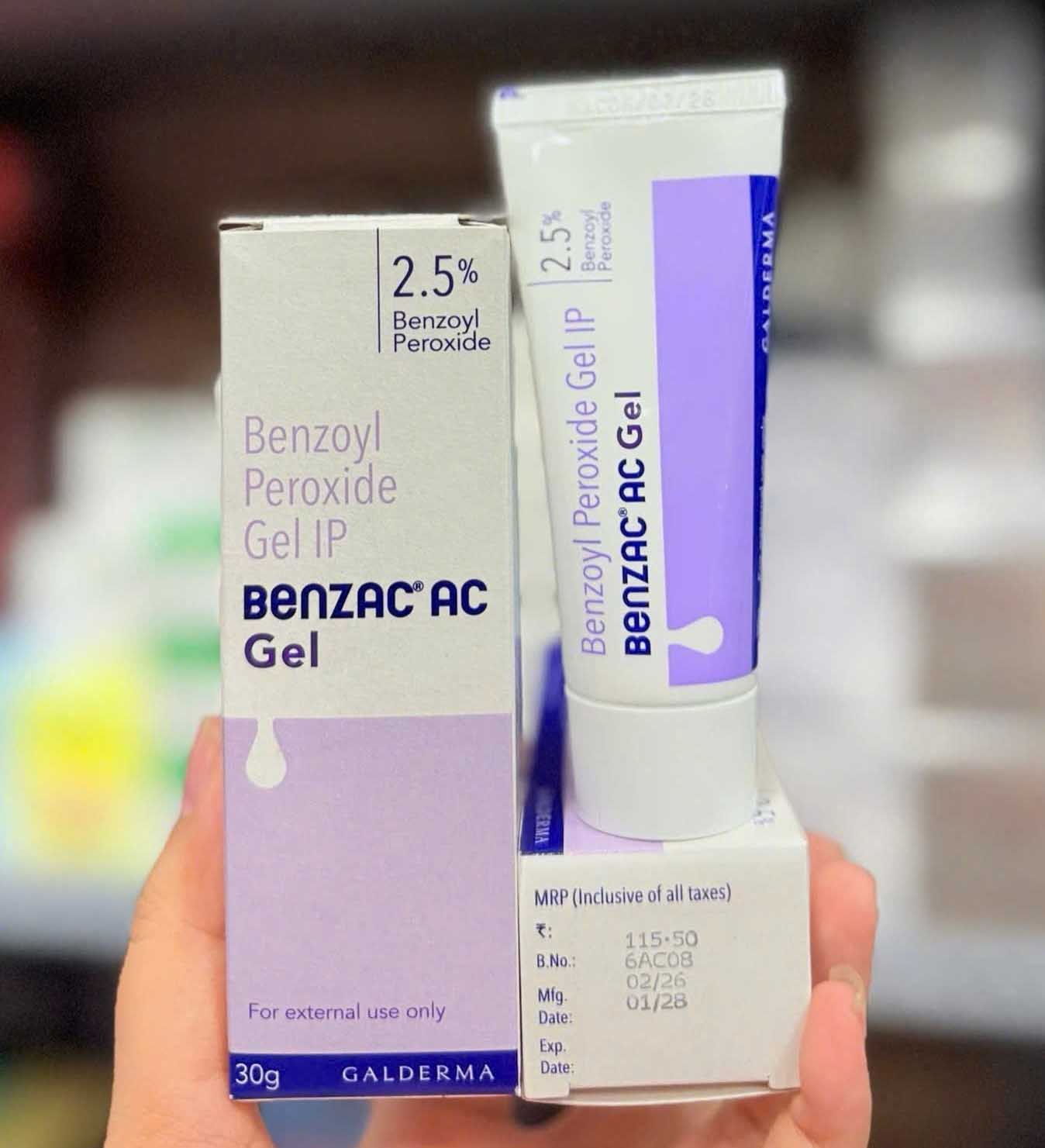 Kem hỗ trợ giảm mụn Benzac AC 2.5