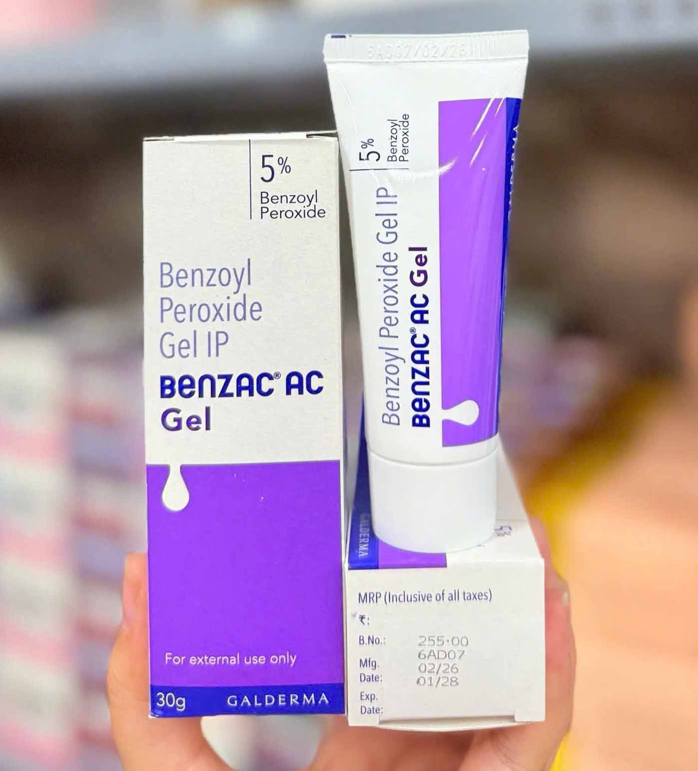 Kem hỗ trợ giảm mụn Benzac AC 5 mẫu mới