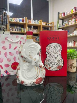 Rượu rắn Suntory Whisky Royal 2025