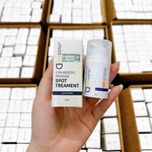 gel giảm mụn sưng hyaestic spot treatment 2.5%