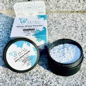 bột tẩy trắng răng của nhật