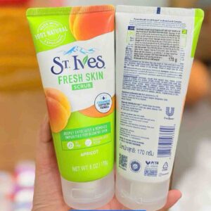 Sữa rửa mặt ST Ives fresh skin