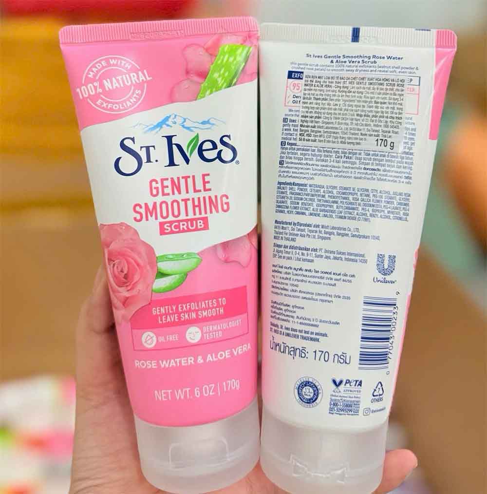 Sữa rửa mặt ST Ives gentle