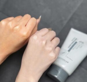 kem dưỡng nâng Tone Body Kyunglab Whitening Cream
