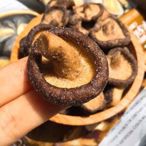 nấm hương sấy giòn úc