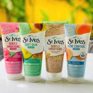 sửa rửa mặt tẩy tế bào chết st ives