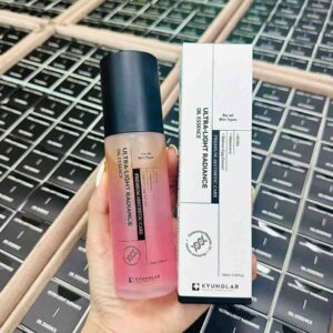 Tinh chất dưỡng da Ultra Light Radiance Oil Essence