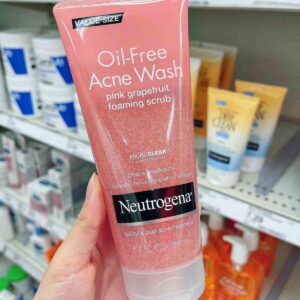 sữa rửa mặt tẩy da chết neutrogena