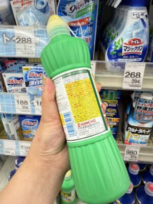 Nước tẩy rửa bồn cầu Kincho Nhật Bản chai 500ml